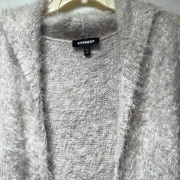 Express sweater - Picture 2 of 4